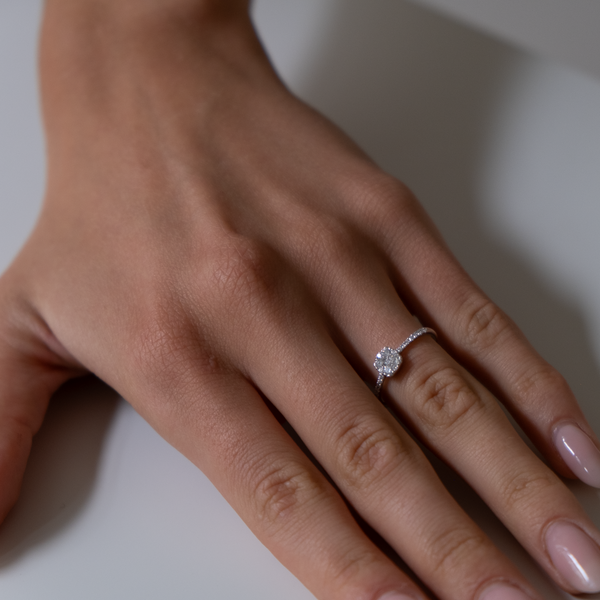 Diamond Cluster ring