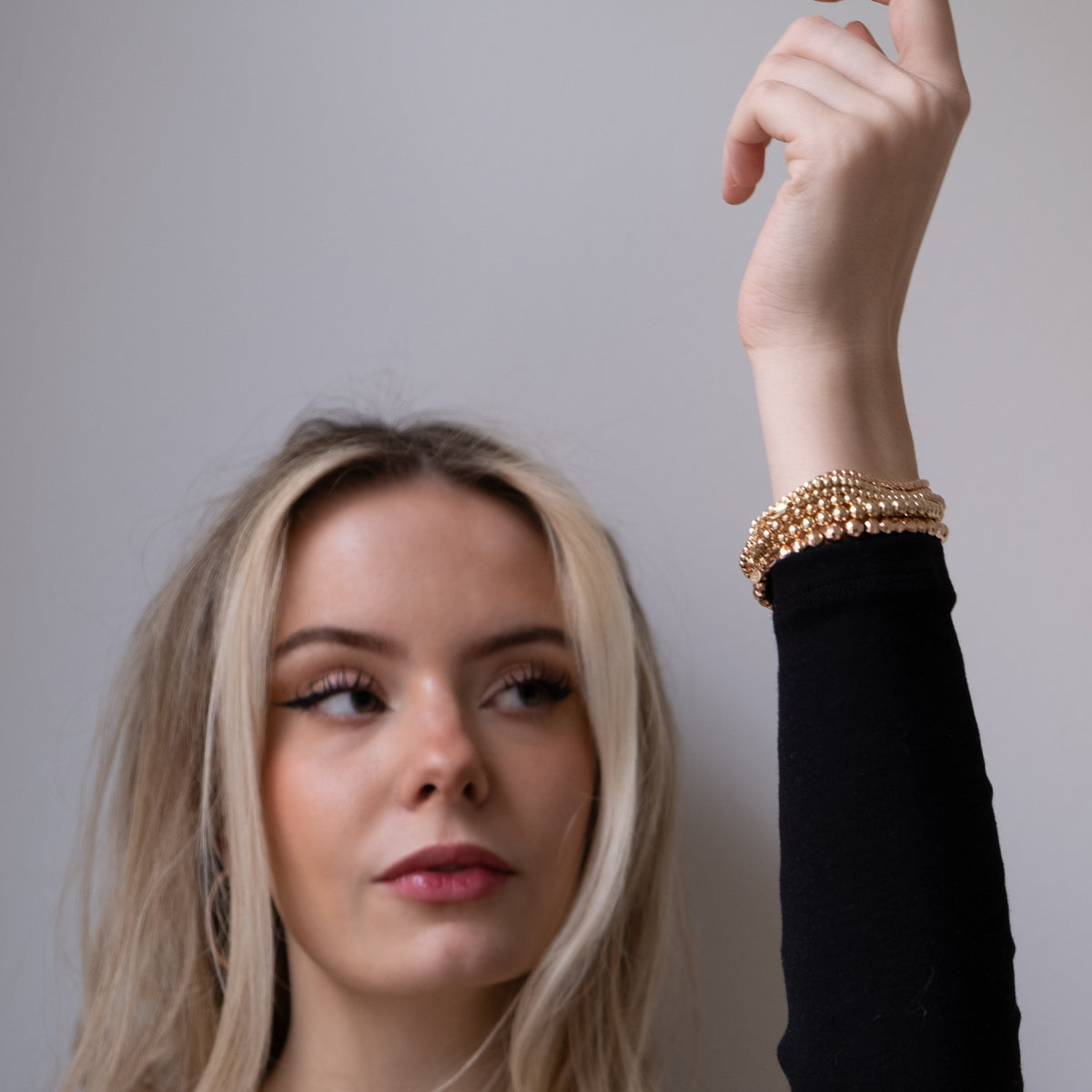 14k Yellow Gold Disco Bead Bracelet