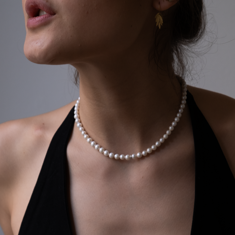 Fresh Water Pearl Choker necklace 5.5mm with 14k Accent Bead