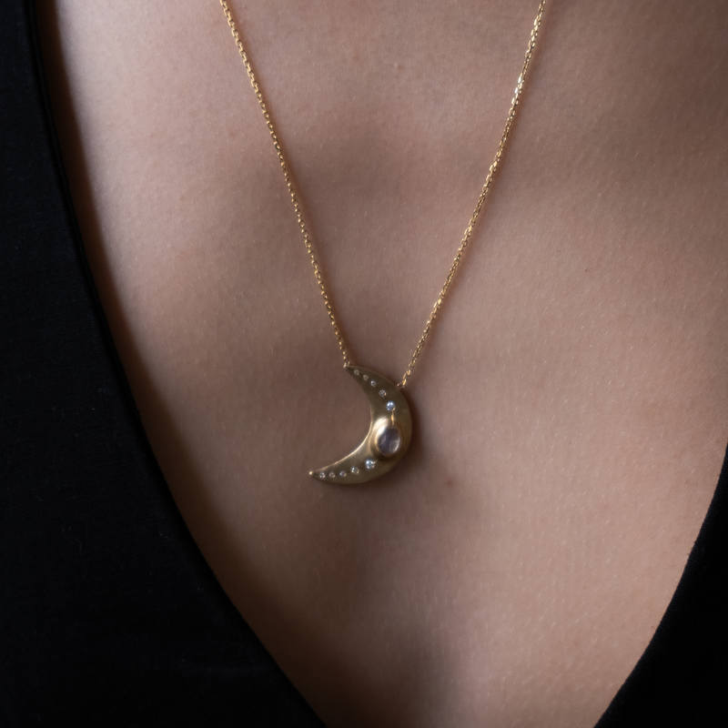 Crescent moon necklace 14k gold