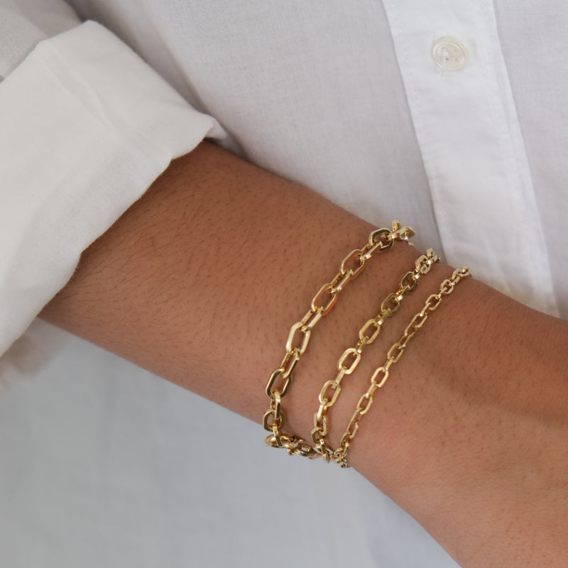 Rectangle Link Bracelet in 14k solid gold