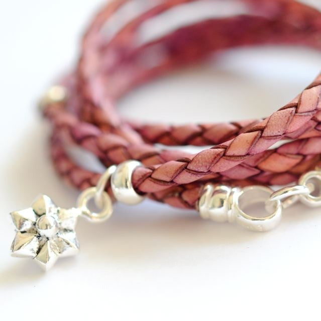 Leather wrap bracelet pink Flower by Vivien Frank - Vivien Frank Designs