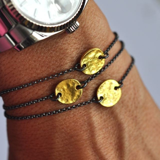 Gold disc bracelet - Vivien Frank Designs