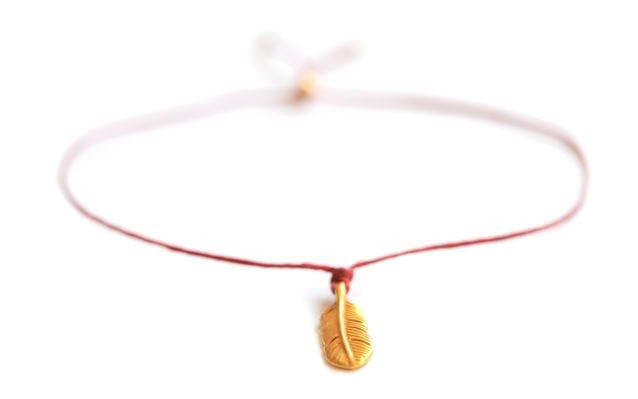 Cutest-Feather-bracelet - Vivien Frank Designs